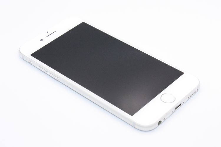 �������ò� �Хåƥ꡼�����ɹ�(100��) iPhone6 16GB ����С� au B���