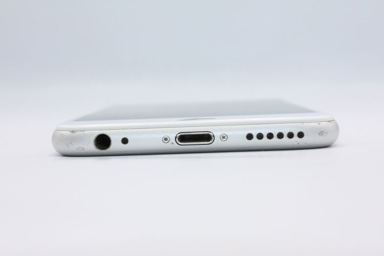 �������ò� �Хåƥ꡼�����ɹ�(96%) iPhone6 64GB ����С� au �������