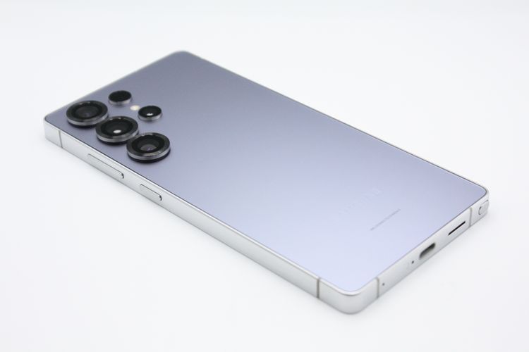 ���� ��°�ʴ��� Galaxy S25 Ultra SCG32 256GB A���