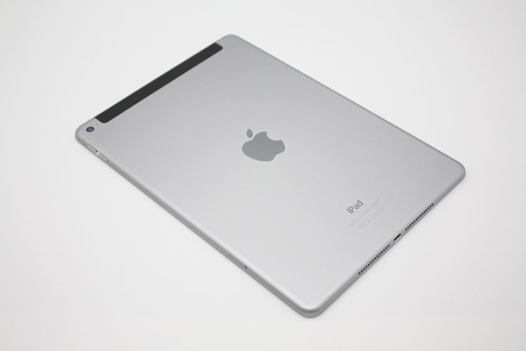 iPad Air 2 Wi-Fi + Cellular 32GB ���ڡ������쥤 au B���