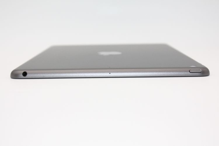 �������ò� iPad ��8���� 32GB Wi-Fi��ǥ� ���ڡ������쥤 B���