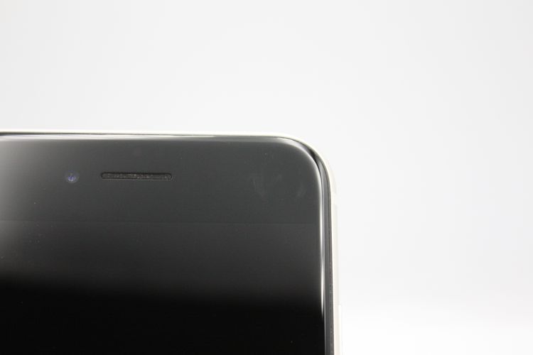 �Хåƥ꡼�����ɹ�(91%) iPhoneSE ��3���� 64GB SIM�ե꡼