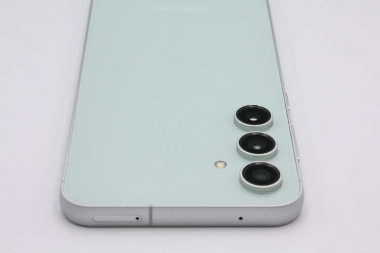 ���� Galaxy S23 FE SCG24 SIM�ե꡼ �ߥ�� A���