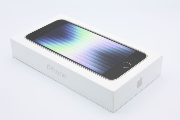 ���� �Хåƥ꡼�����ɹ�(99%) iPhoneSE ��3���� 64GB �������饤�� A���