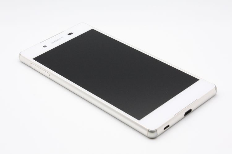 ���� Xperia Z4 SOV31 au �ۥ磻�� SIM���å�����Ѥ� A���