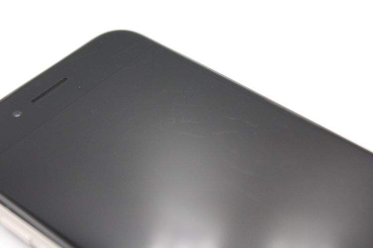 �Хåƥ꡼�����ɹ�(97%) iPhone SE ��3���� 64GB