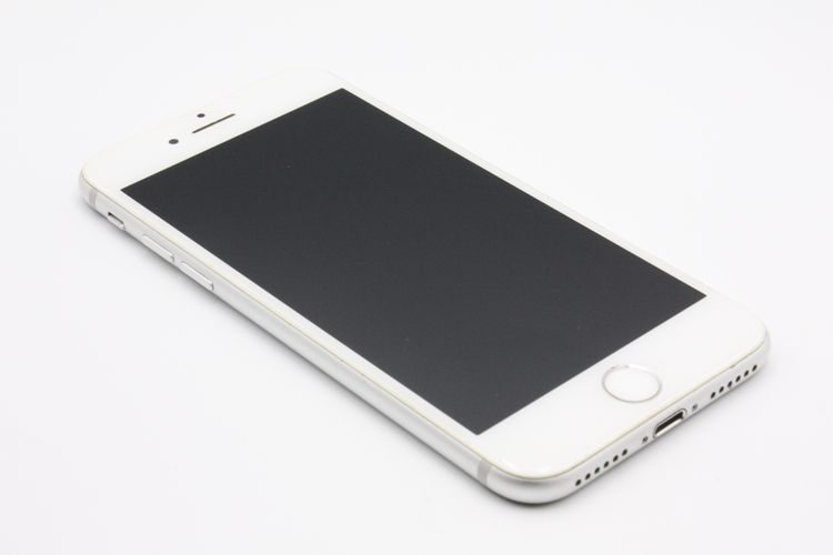 �������ò� iPhone7 32GB SIM���å�����Ѥ� ����С� J���