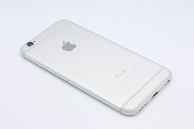 ò Хåƥ꡼ɹ(100) iPhone6 16GB С au J