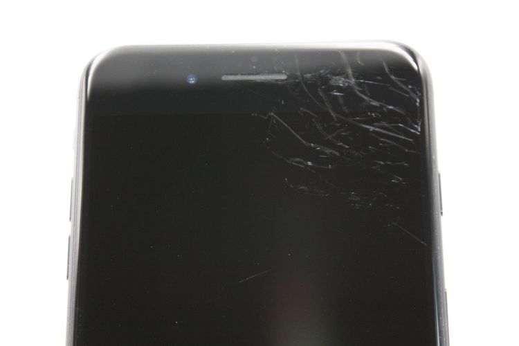 �������ò� �Хåƥ꡼�����ɹ�(96��) iPhone7Plus 32GB C���