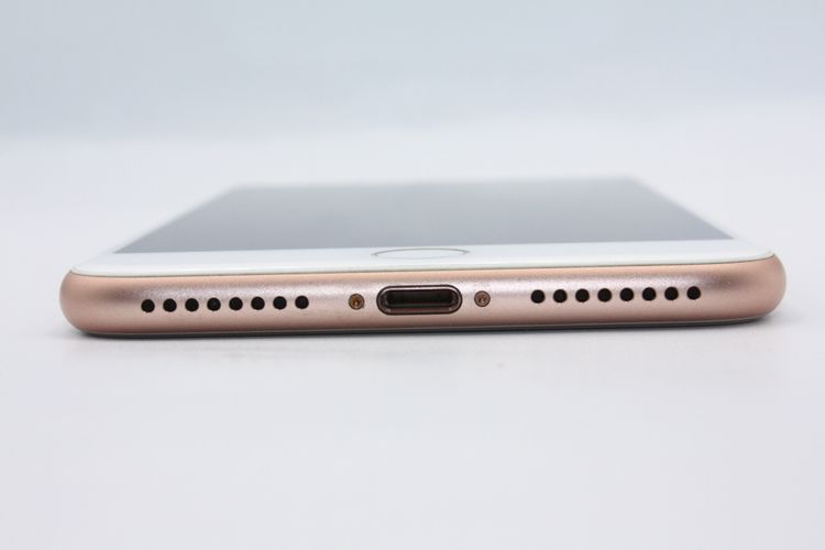 �������ò� �Хåƥ꡼�����ɹ�(99%) iPhone8Plus 64GB ������� B���