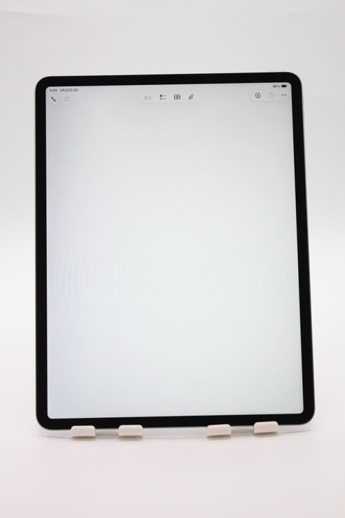 �������ò� iPad Air 13����� (M2) Wi-Fi��ǥ� ���ڡ������쥤 B���