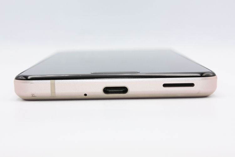 �������ò� AQUOS sense5G SHG03 SIM���å�����Ѥ� C���