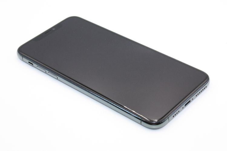 �������ò� iPhone11ProMax 64GB �ߥåɥʥ��ȥ��꡼�� C���