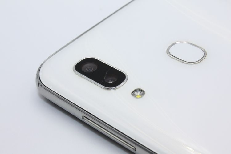 ò Galaxy A30 SCV43 ۥ磻 SIMåѤ 