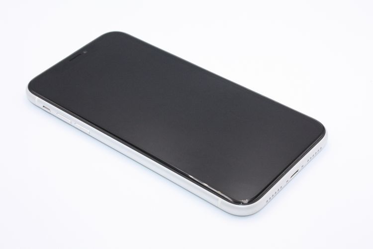 �������ò� iPhoneXR 64GB SIM���å�����Ѥ� �ۥ磻�� C���