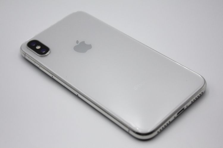 �Хåƥ꡼����Ʊ��(100%) iPhoneX 256GB SIM���å�����Ѥ�