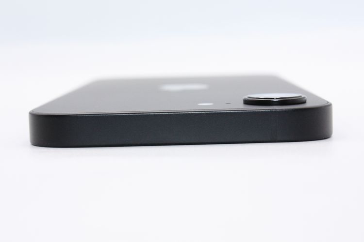 ���� �Хåƥ꡼�����ɹ�(100%) iPhone16e 128GB �֥�å� A���