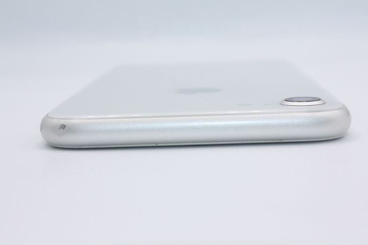 �������ò� iPhone8 64GB SIM���å�����Ѥ� ����С� C���