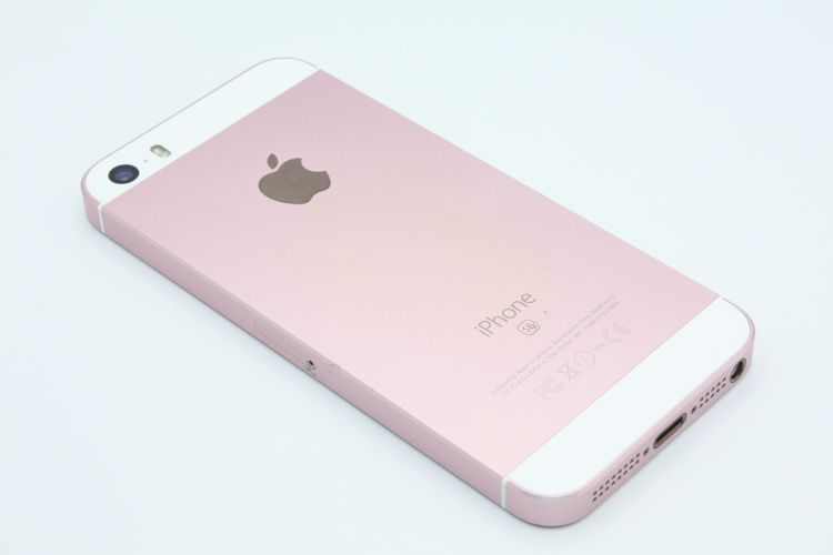 �������ò� iPhoneSE ��1���� 16GB SIM���å�����Ѥ� ������������� B���