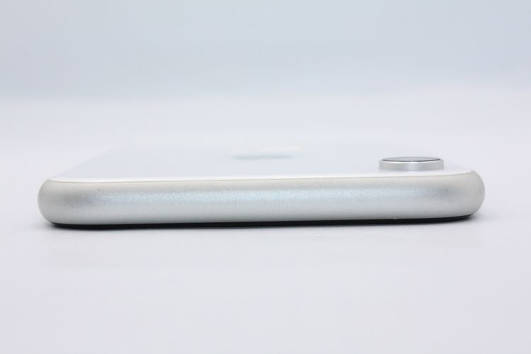 �������ò� iPhoneXR 64GB SIM���å�����Ѥ� �ۥ磻�� �������