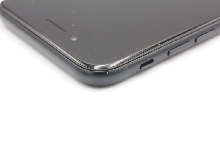 iPhone SE ��3���� 64GB SIM�ե꡼ �ߥåɥʥ���