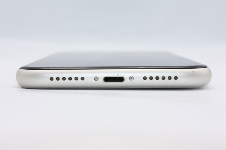 �������ò� iPhone11 64GB SIM���å�����Ѥ� �ۥ磻�� �������