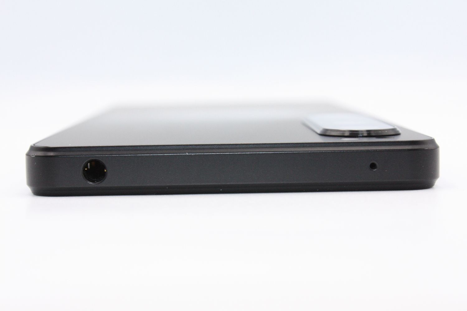 ムスビー｜訳あり特価 Xperia 1 IV SOG06 ブラック au版SIMフリー C