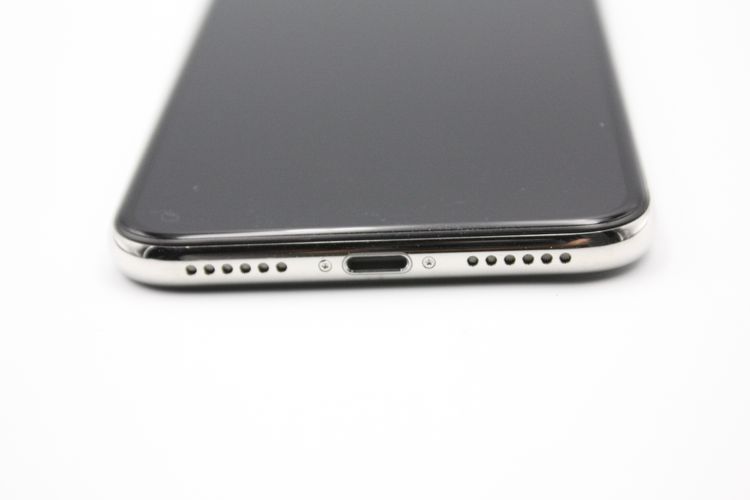 �Хåƥ꡼�ɹ�(97%) iPhoneX 64GB SIM���å�����Ѥ�