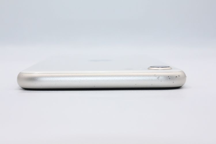 �������ò� �Хåƥ꡼�����ɹ�(99��) iPhoneSE ��3���� 64GB C���