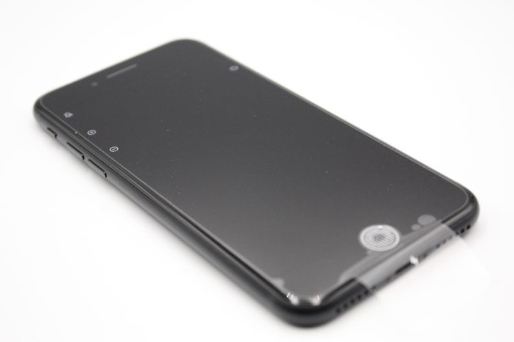 ����Ʊ���� �Хåƥ꡼�����ɹ�(100��) iPhoneSE ��3���� 64GB