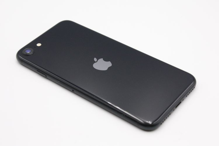 iPhoneSE ��3���� 64GB SIM�ե꡼ �ߥåɥʥ��� C���