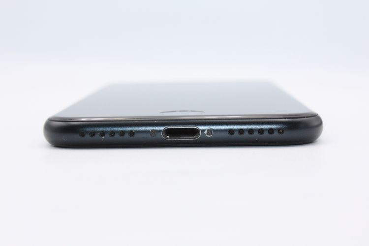 iPhoneSE ��3���� 64GB SIM�ե꡼ �ߥåɥʥ��� C���