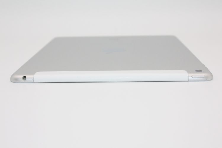 iPad Air 2 Wi-Fi + Cellular 16GB ����С� au B���