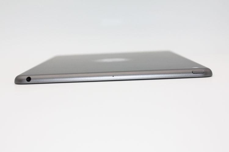 �������ò� iPad ��9���� 64GB Wi-Fi��ǥ� ���ڡ������쥤 B���