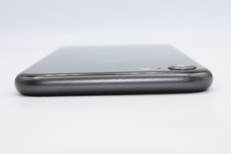 iPhone8 64GB SIM���å�����Ѥ� ���ڡ������쥤 C���
