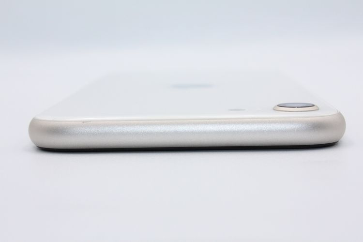 ���� iPhoneSE ��3���� 64GB SIM�ե꡼ �������饤�� A���