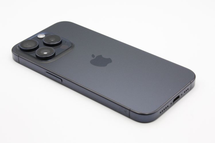 �������ò� iPhone15Pro 128GB SIM�ե꡼ �֥롼�����˥��� C���
