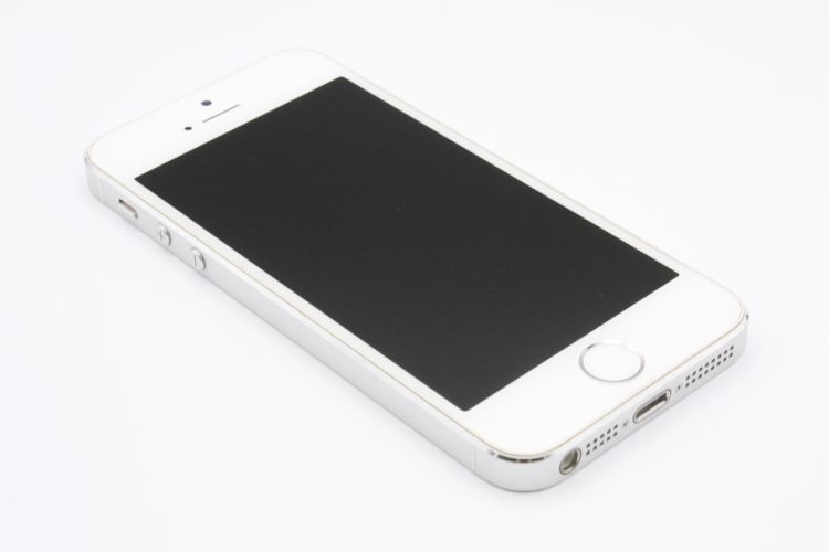 �������ò� iPhone5s 16GB au ����С� B���