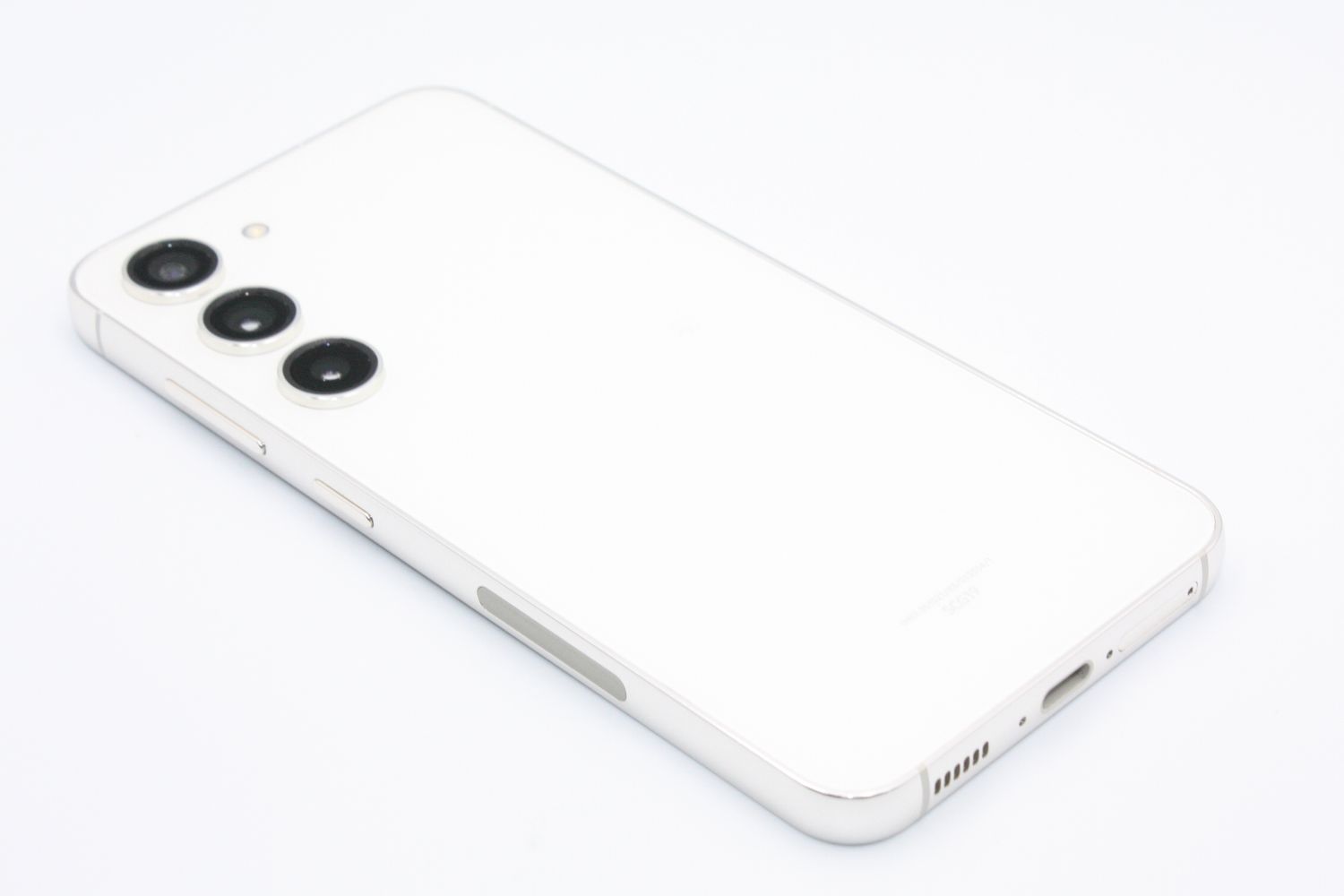ムスビー｜Galaxy S23 SCG19 SIMフリー クリーム Bランク