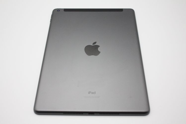 iPad ��9���� 64GB Wi-Fi + Cellular��ǥ� ���ڡ������쥤 B���