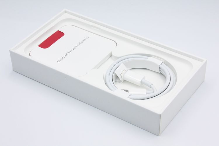 ̤ iPhoneSE 2 64GB å SIMե꡼