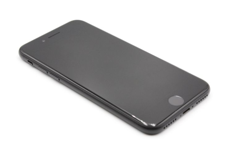 iPhoneSE ��2���� 64GB �֥�å� SIM���å�����Ѥ� C���