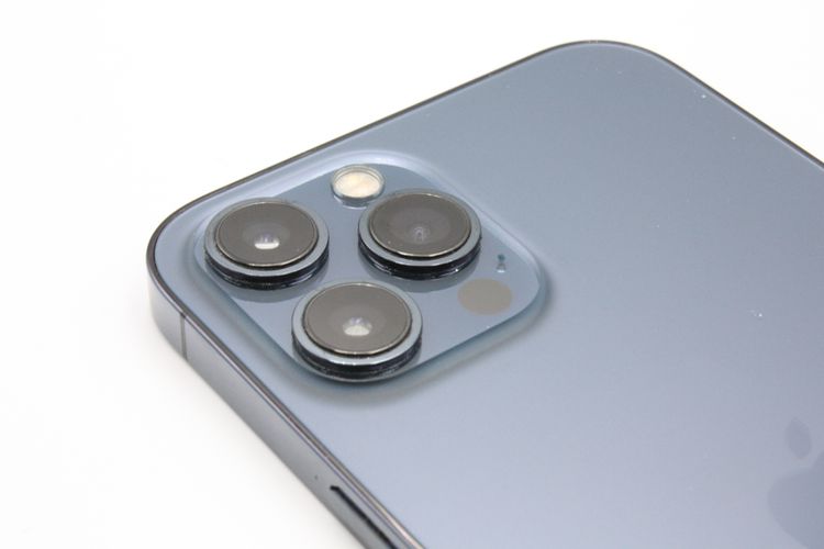 �������ò� iPhone12ProMax 256GB �ѥ��ե��å��֥롼 B���