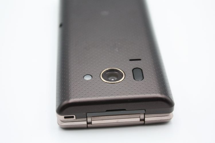 AQUOS K SHF32 ����С� SIM���å�����Ѥ� B���