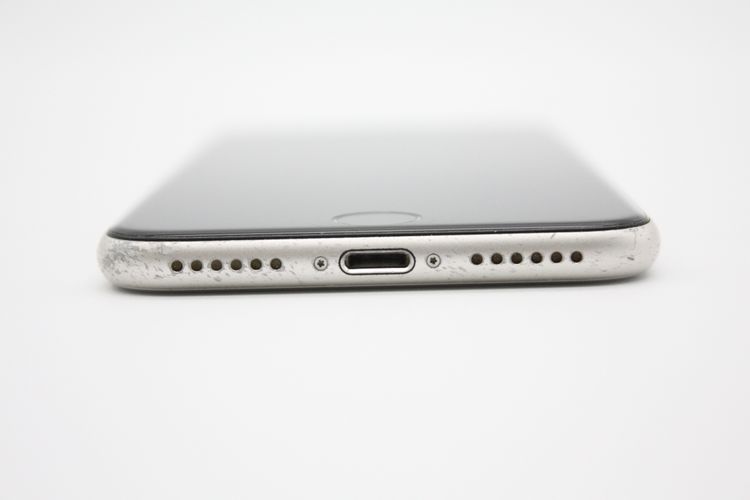 �������ò� iPhoneSE ��3���� 64GB SIM�ե꡼ �������饤�� �������