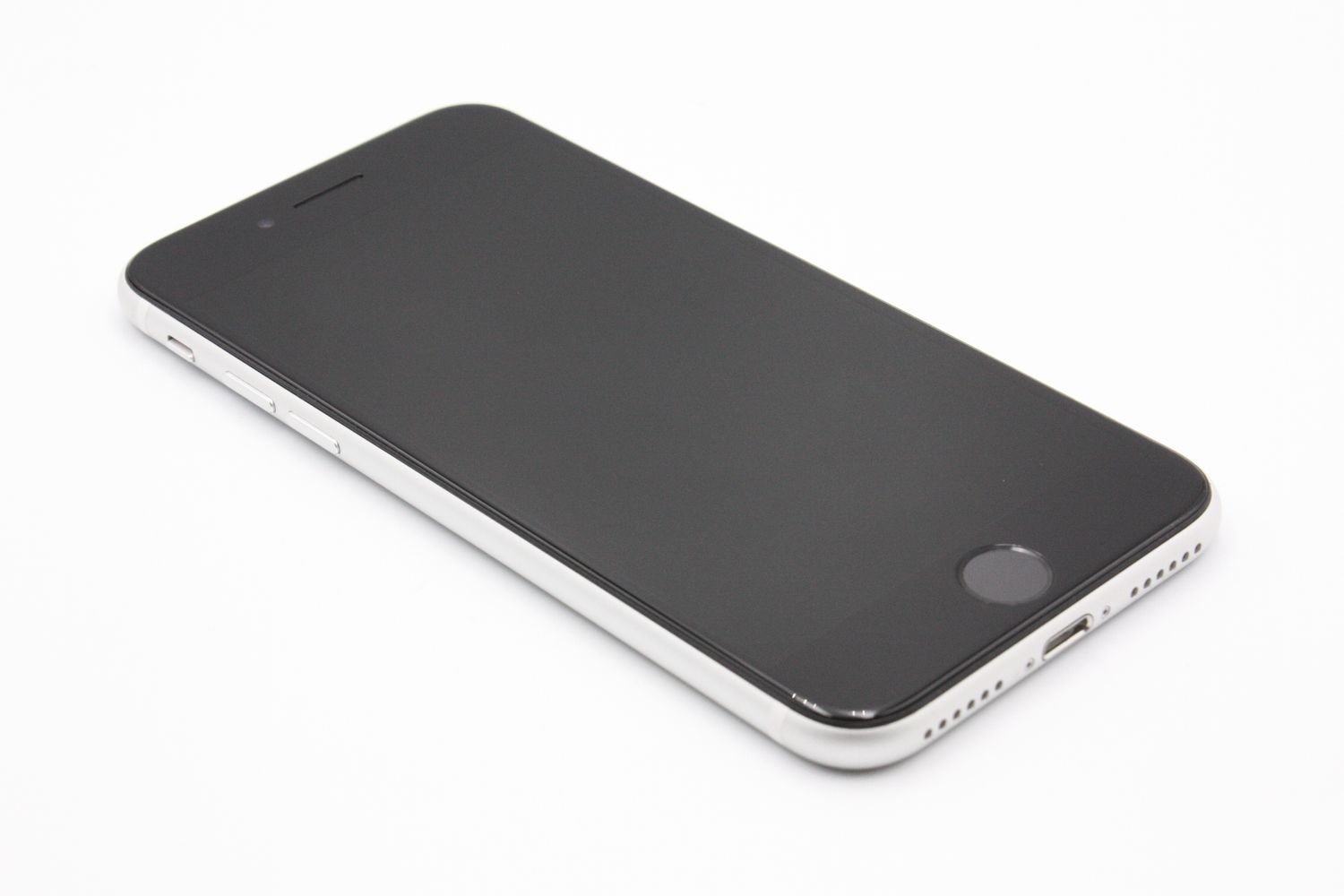 ムスビー｜訳あり特価 iPhoneSE 第2世代 64GB ホワイト SIMロック解除