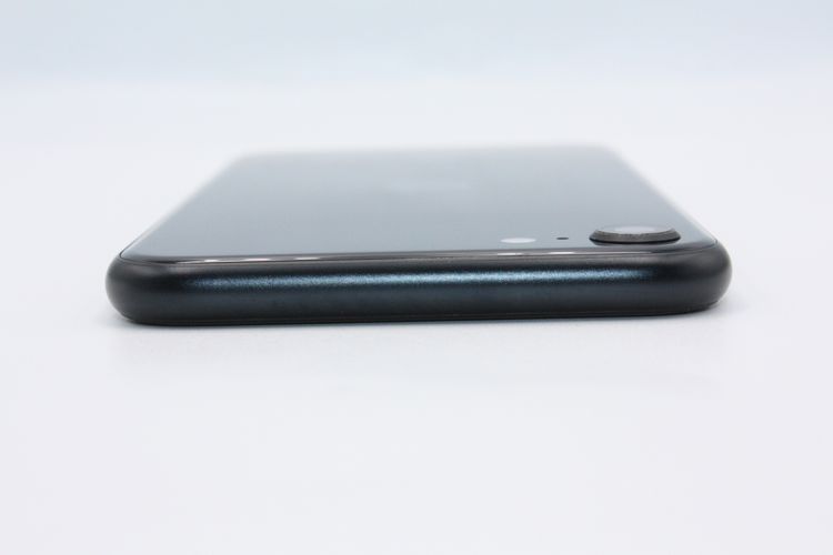 iPhoneSE ��3���� 64GB SIM�ե꡼ �ߥåɥʥ��� B���
