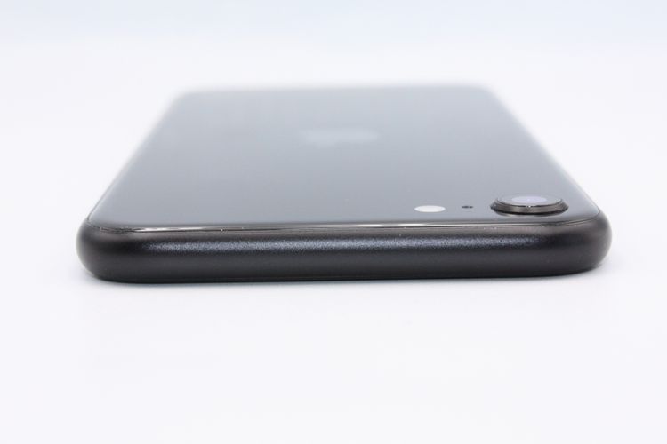 �������ò� ���� iPhoneSE ��2���� 64GB �֥�å� SIM���å�����Ѥ� A���