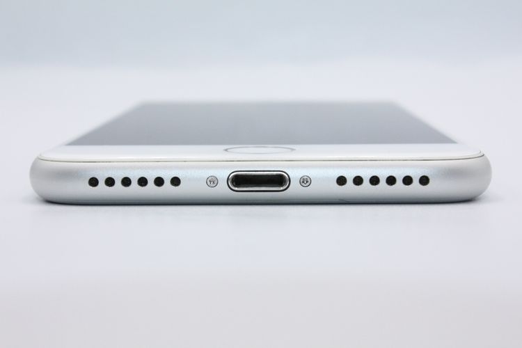  iPhone7 32GB SIMåѤ С A