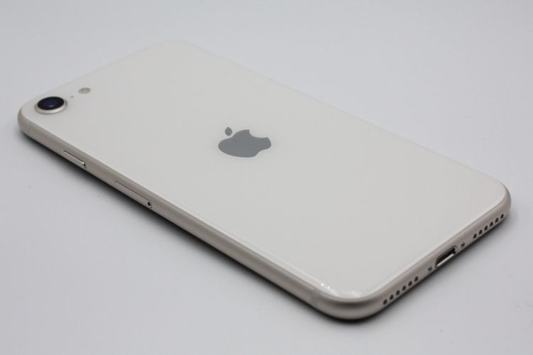 ���ʥХåƥ꡼�����ɹ�(100%) iPhoneSE ��3���� 64GB SIM�ե꡼